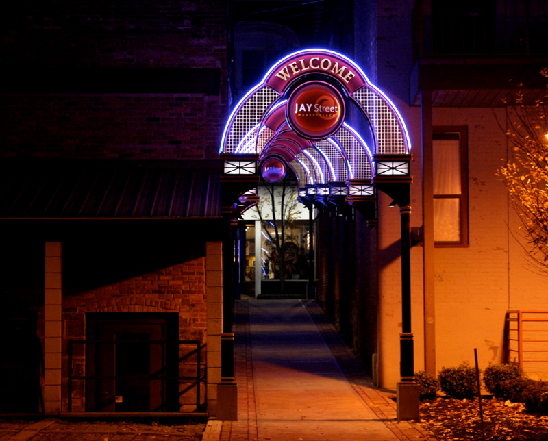 TW&A acted as Design Builder for the Jay Walk Alley Arch Lighting program.